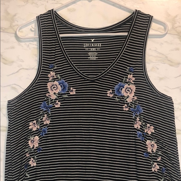 American Eagle Outfitters Tops - AEO Soft & Sexy Floral Tank